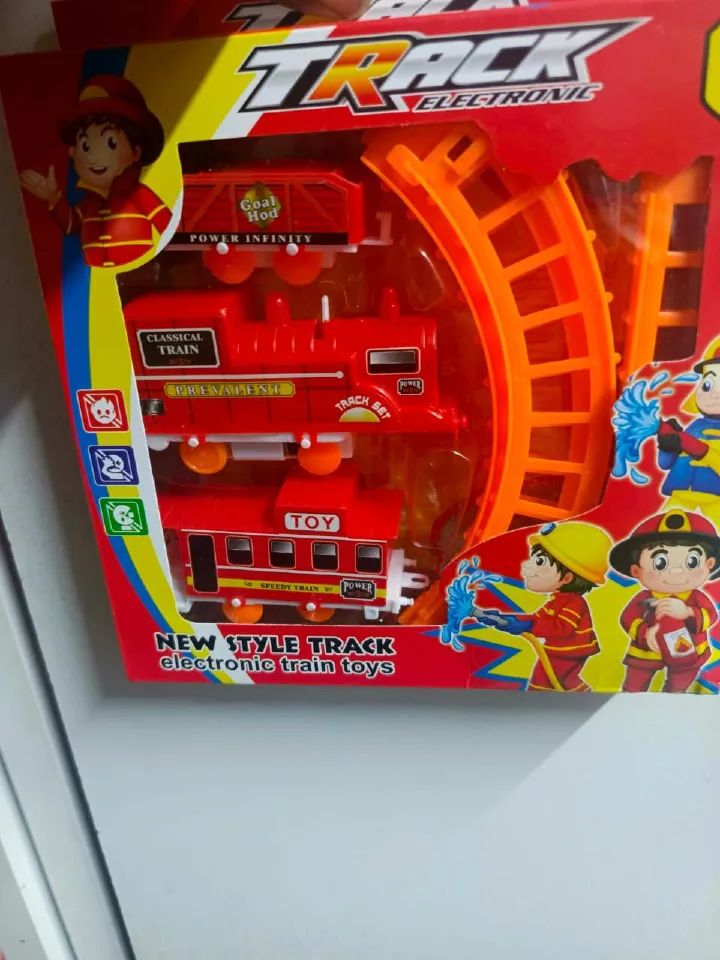 Electronic Battery Operated Train Toy for Kids with Lights and Sound, Educational Railway Toy Set for Children, Durable Plastic Train Playset for Boys and Girls Birthday Gift