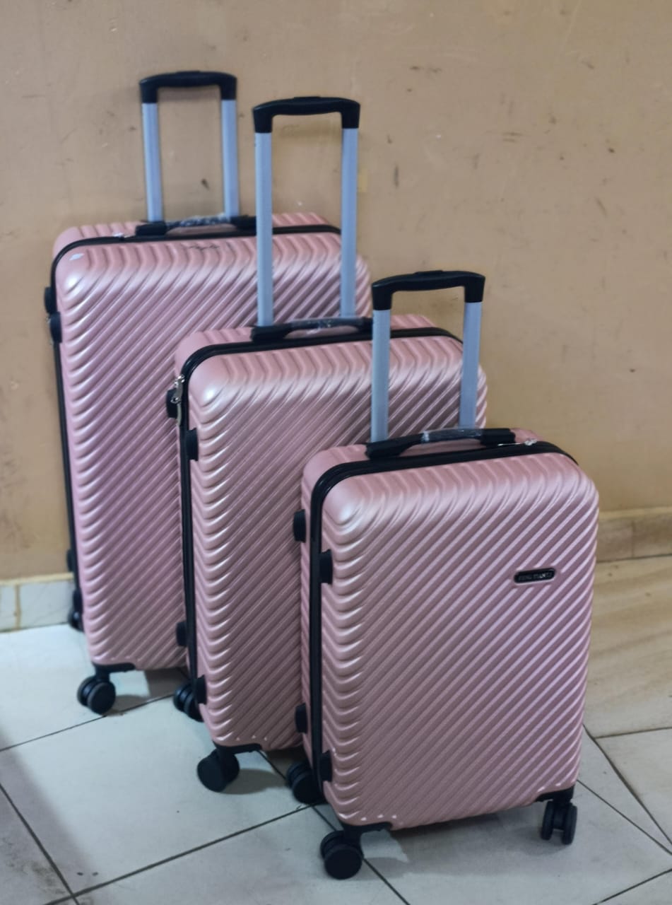 *PRICE DROP*
3 in 1 Luxurious Fibre Suitcase*

▪️Zipper closure frame.
▪️360 Easy-glide spinner wheels. 
▪️Telescopic handle system locks in multiple levels to adapt.
▪️Compression straps keep clothin