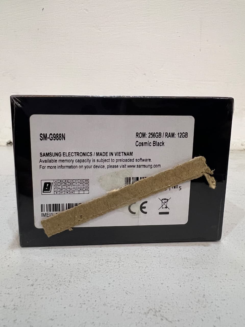 Samsung S20 Ultra Ultra speed. Ultra clarity 108 mp camera 100x zoom