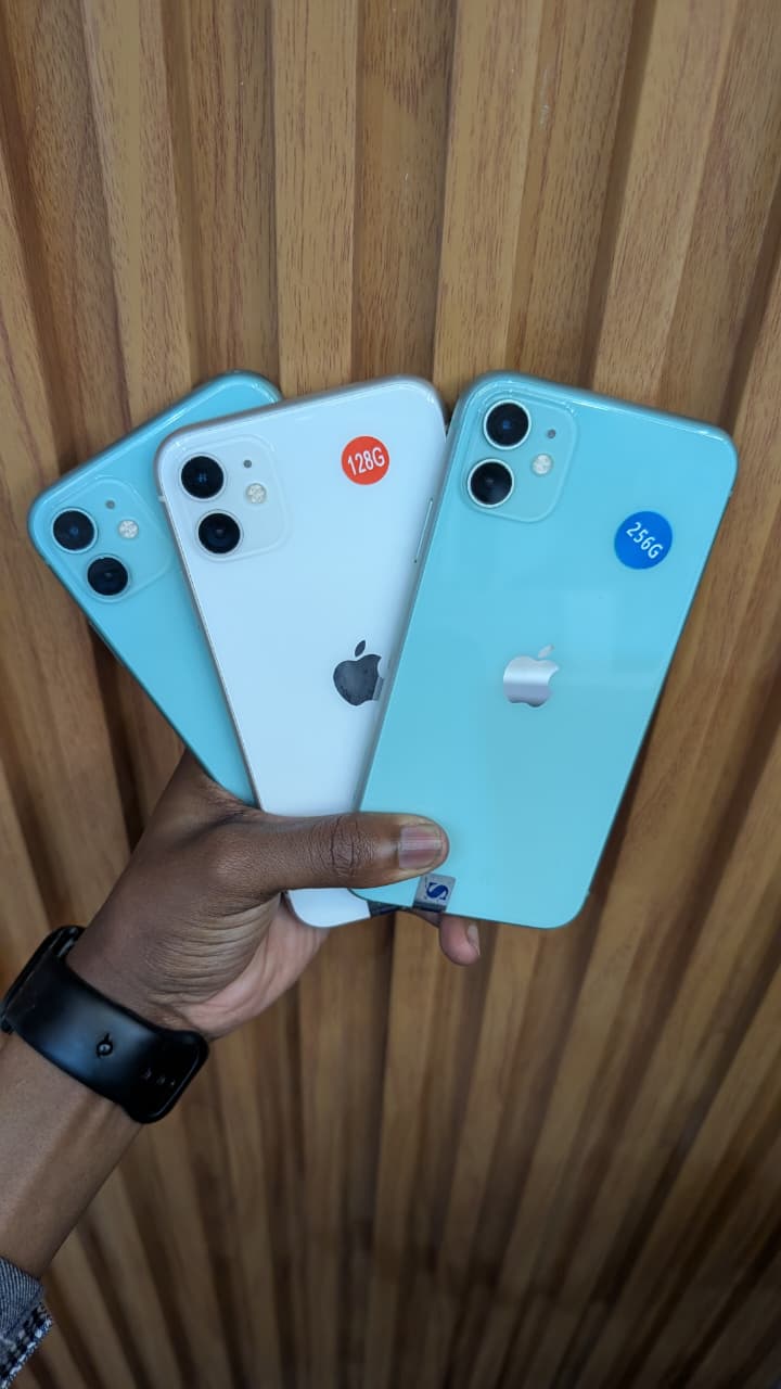 Apple iPhone 11 features a 6.1-inch Liquid Retina display, a powerful A13 Bionic chip, and a dual 12MP camera system for stunning photos and 4K video
