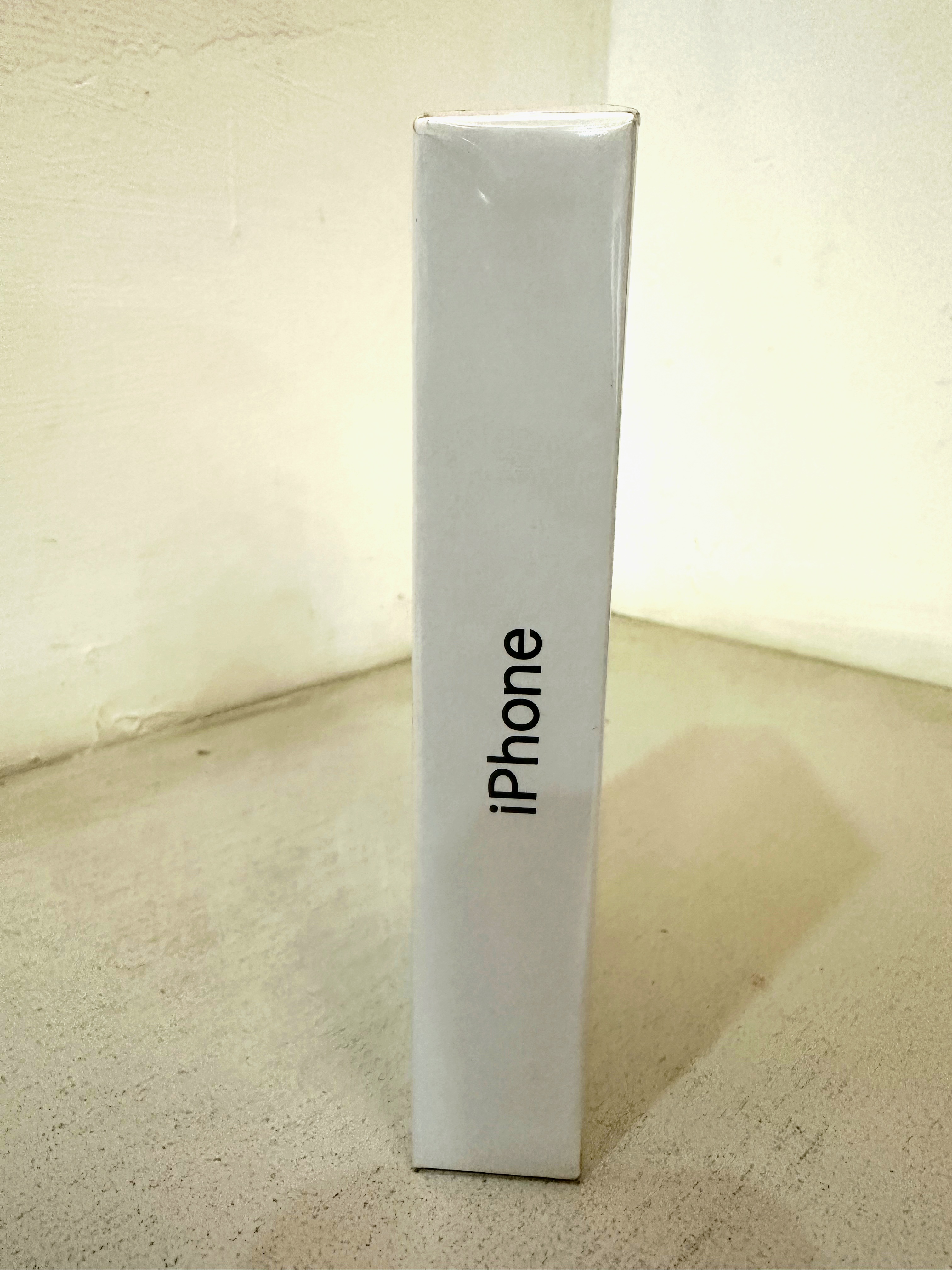 Apple iPhone 11 Refurbished – Affordable & Reliable, a powerful A13 Bionic chip and a dual-camera system that captures sharp photos and smooth 4K videos. It's 6.1-inch Liquid Retina display