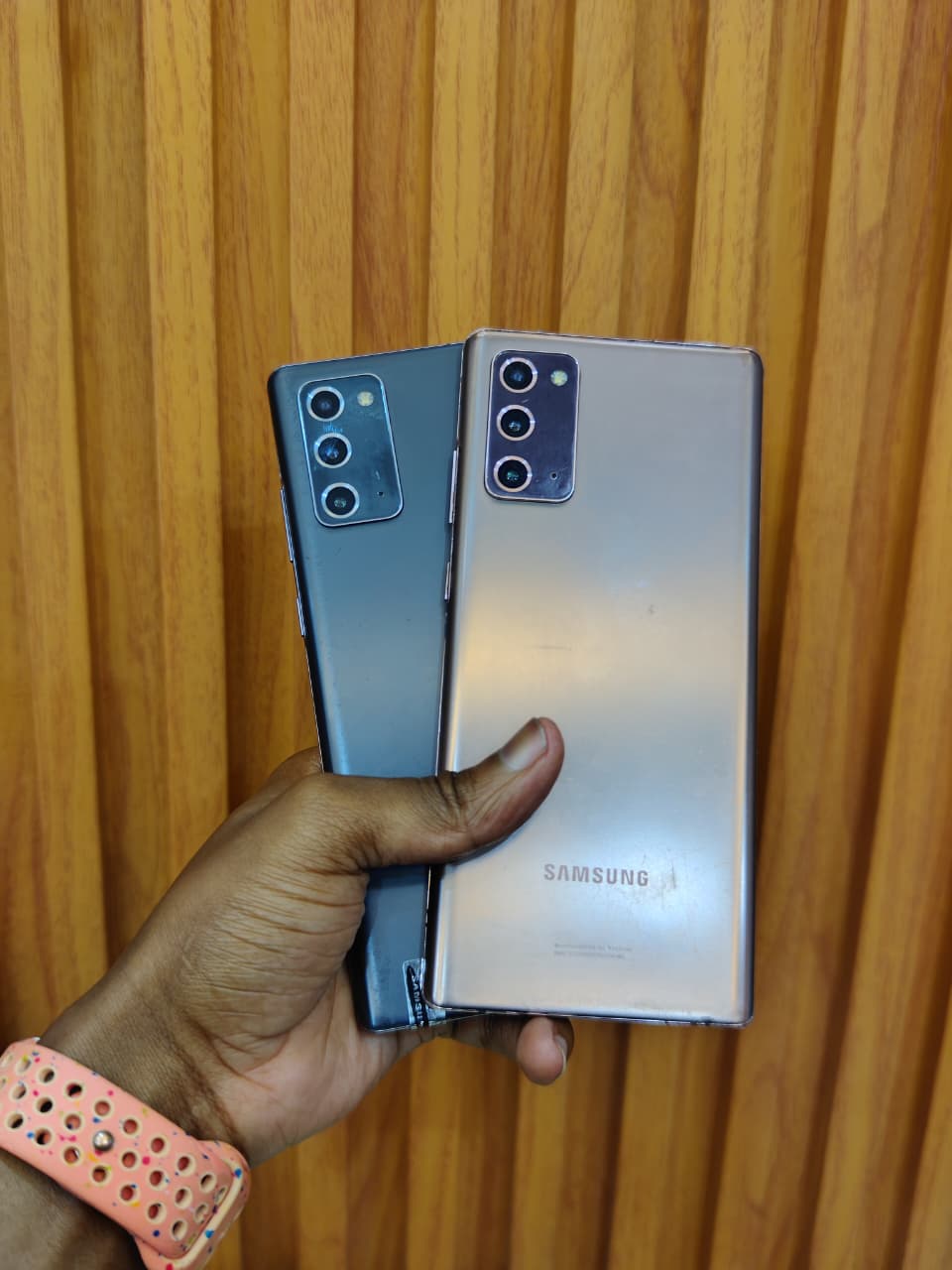 Samsung Galaxy Note 20 | 6.7” AMOLED, 8GB RAM, 128GB, 64MP, S Pen