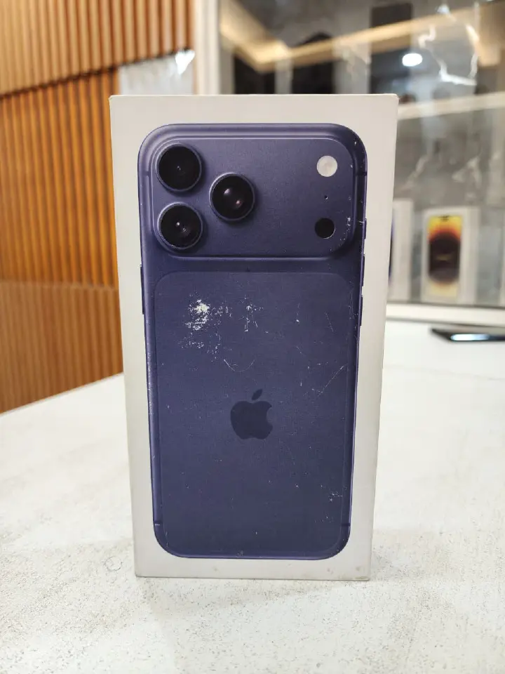 iPhone 17 Pro Max – Ultimate Power, Pro Camera, Massive Performance. non active