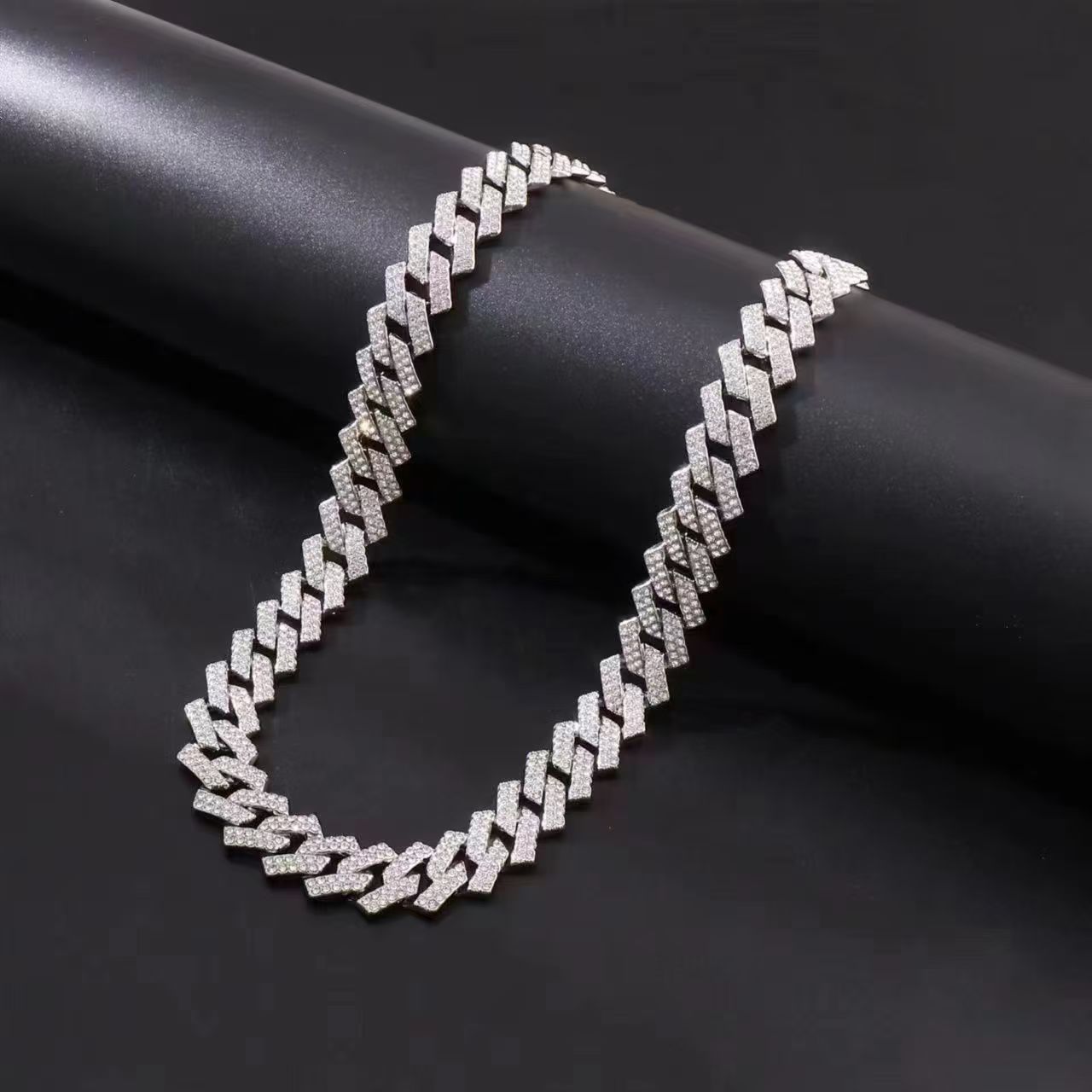 1pcs luxury chain jewellery miami cuban chain link necklace gift rapper hip hop dangles men women bling bling iced out chain necklace link fashion jewelry accessories