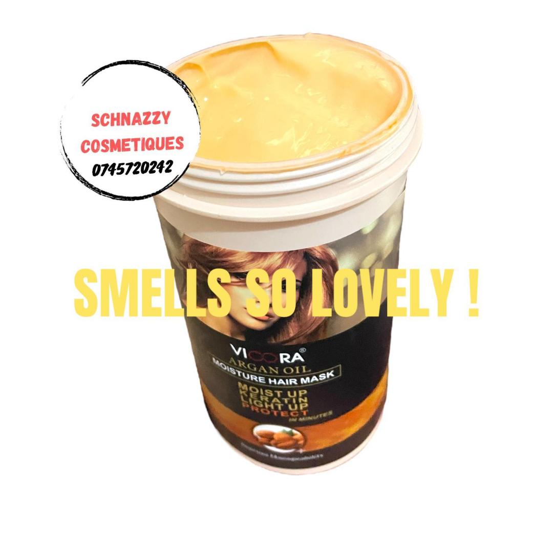 950ml Salon Quality Argan Oil Moisture Hair Mask with Keratin for Damaged Hair Repair Keeps Hair Moisturised Silky Smooth Easy to Comb Antifrizz