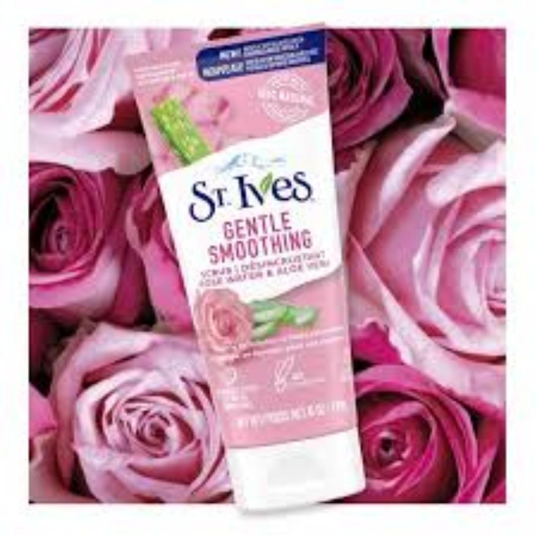 Gentle Smoothing Rose Water And Aloe Vera Scrub 170g , this delicious, citrusy scrub contains 100% natural exfoliants to polish away dryness and reveal irresistibly radiant skin.