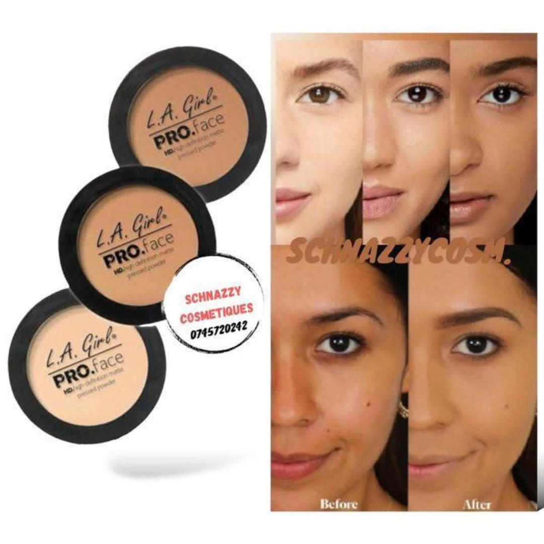 Pro Face Matte Pressed Powder High Definition Oil Control CREAMY NATURAL Get a flawless finish with PRO.Face Matte Pressed Powder. This long wearing, oil controlling formula can be applied alone for a