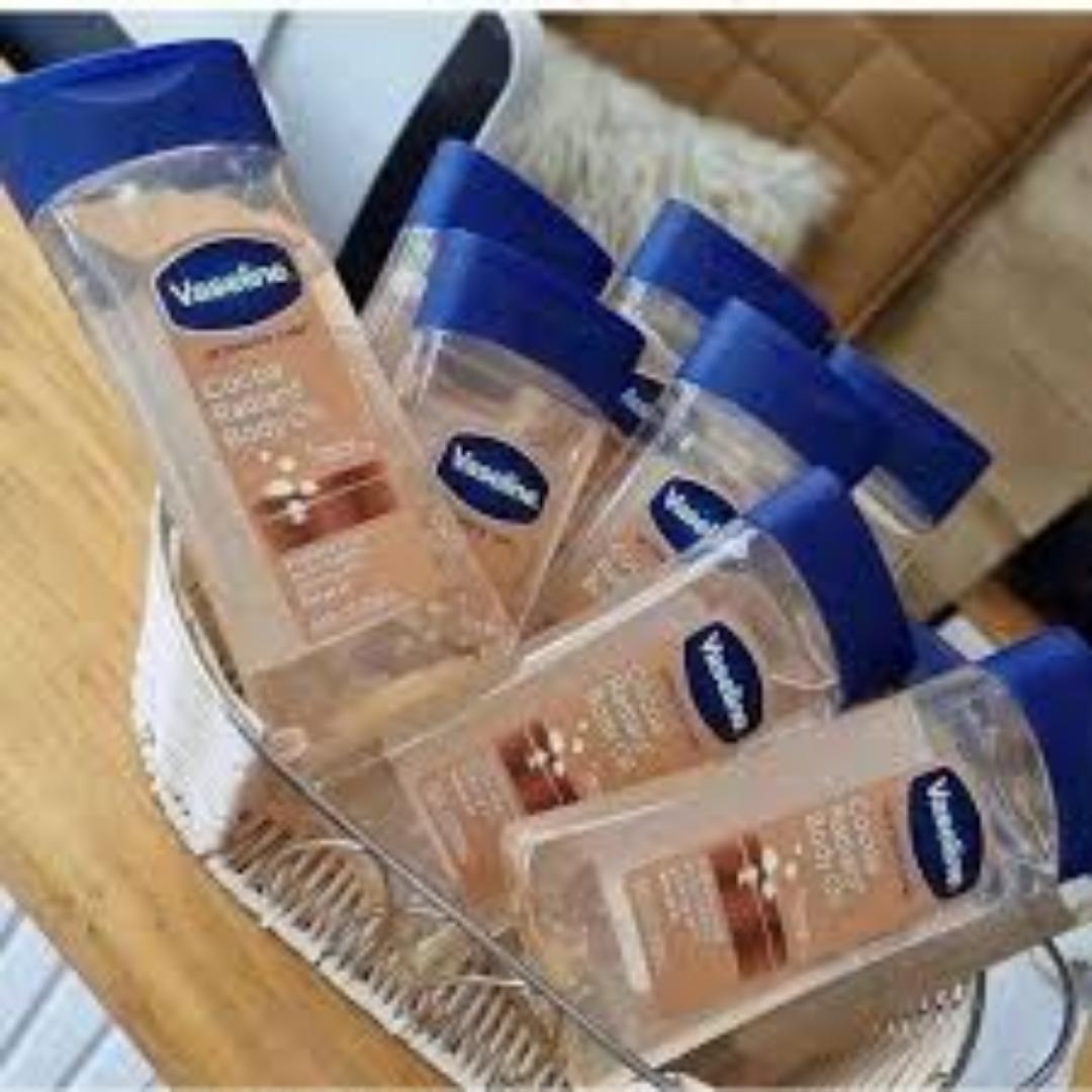 Vaseline Moisture Care Cocoa Divine Body Oil Gel, 6.8 Fl. Oz.Provides the means to restore and refresh. When applied right after a shower or a bath, it deeply replenishes and moisturizes and imbues a