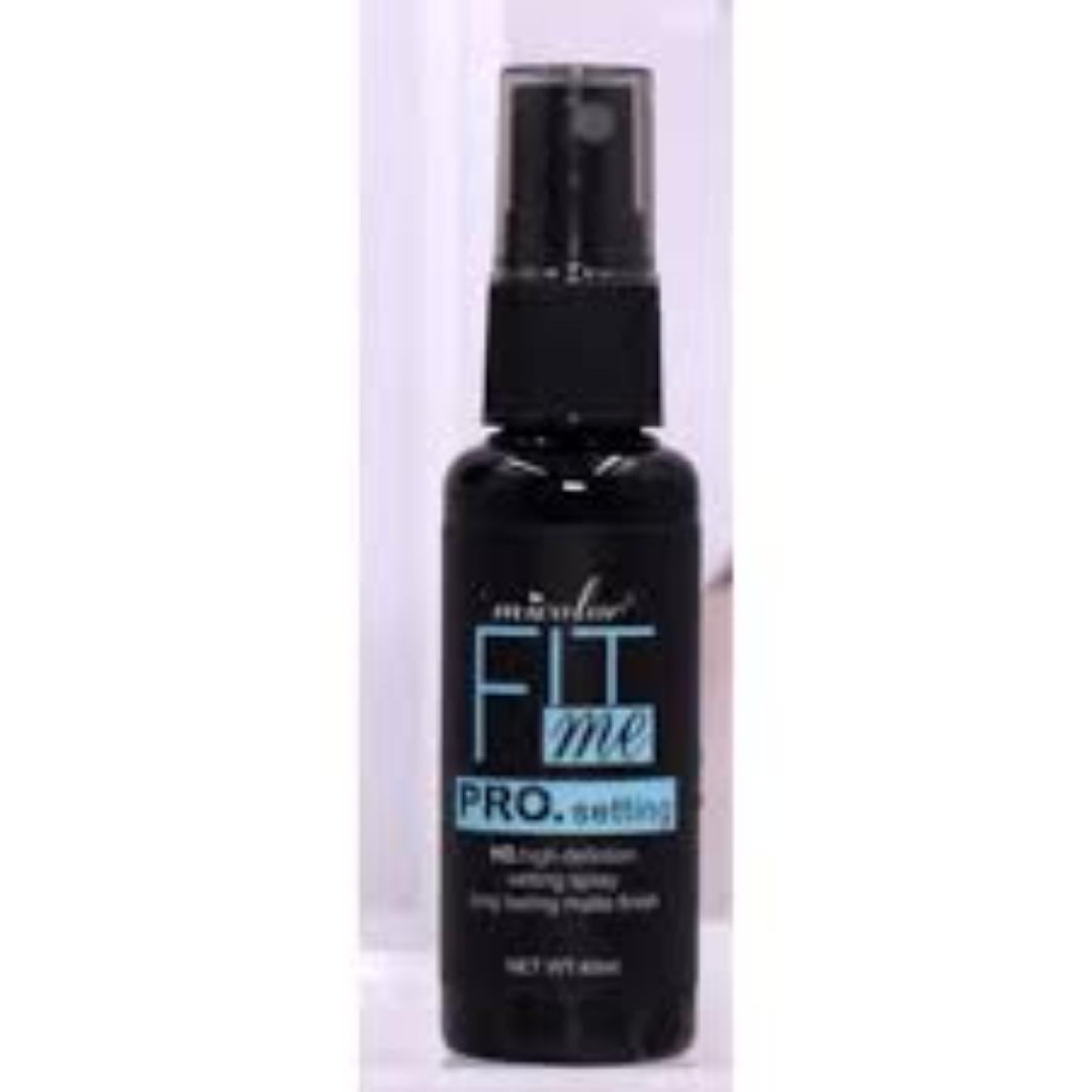 Micolor Fit Me Prep+Set Longwear Mattifying Primer + HD Pro Setting Spray For those who want longer-lasting makeup without the texture (or mess) of powders. view 5