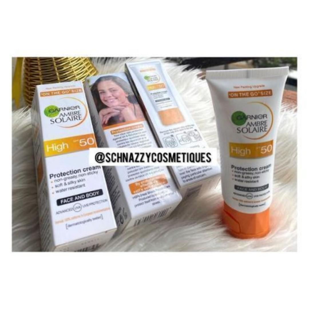 Garnier Spf 50 Ambre Solaire Best Sunscreen Sunblock Cream Enriched with a hydrating complex and pure vitamin E, it also offers protection against dryness by maintaining your skin's moisture levels du