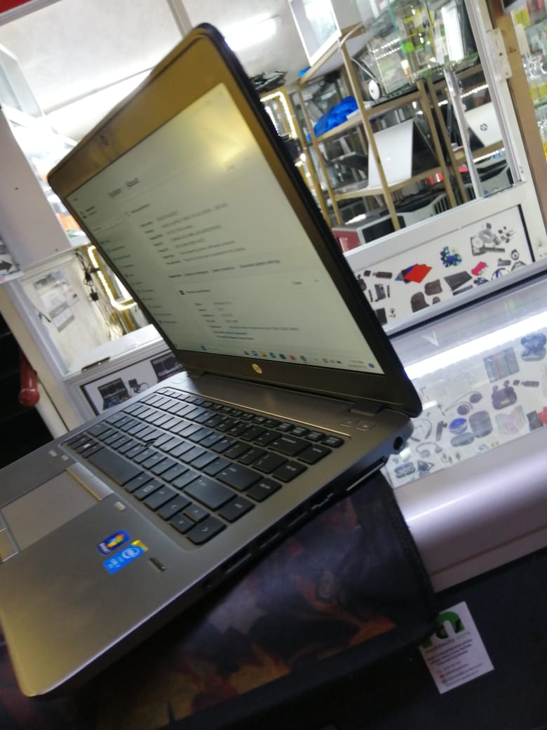 GRADE A EX UK HP ELITEBOOK 840G2 INTEL COI7 8GB RAM 500 HDD 14 INCH SPEED OF 2.6 GHz WITH 6MONTH WARANT