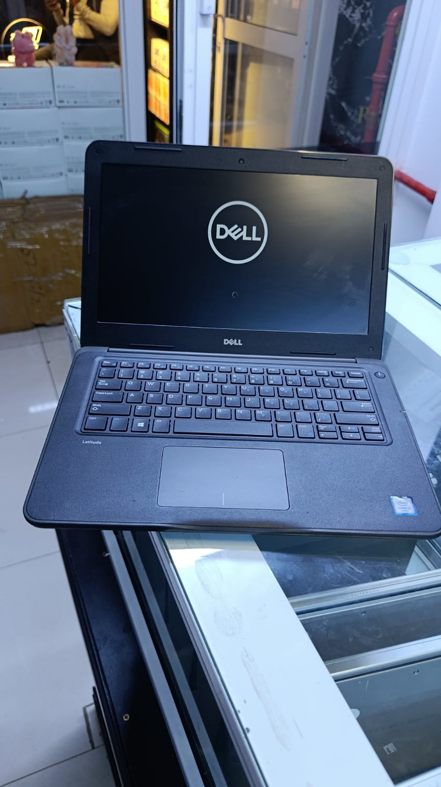 FREE MOUSE WITH GRADE A XUK DELL LATITUDE 3380 INTEL CORE I3 WITH 4GB RAM MEMORY 128GB SSD 6TH GENERATION VERY FAST LAPTOP WINDOWS 10 ACTIVATED OFFICE 2019