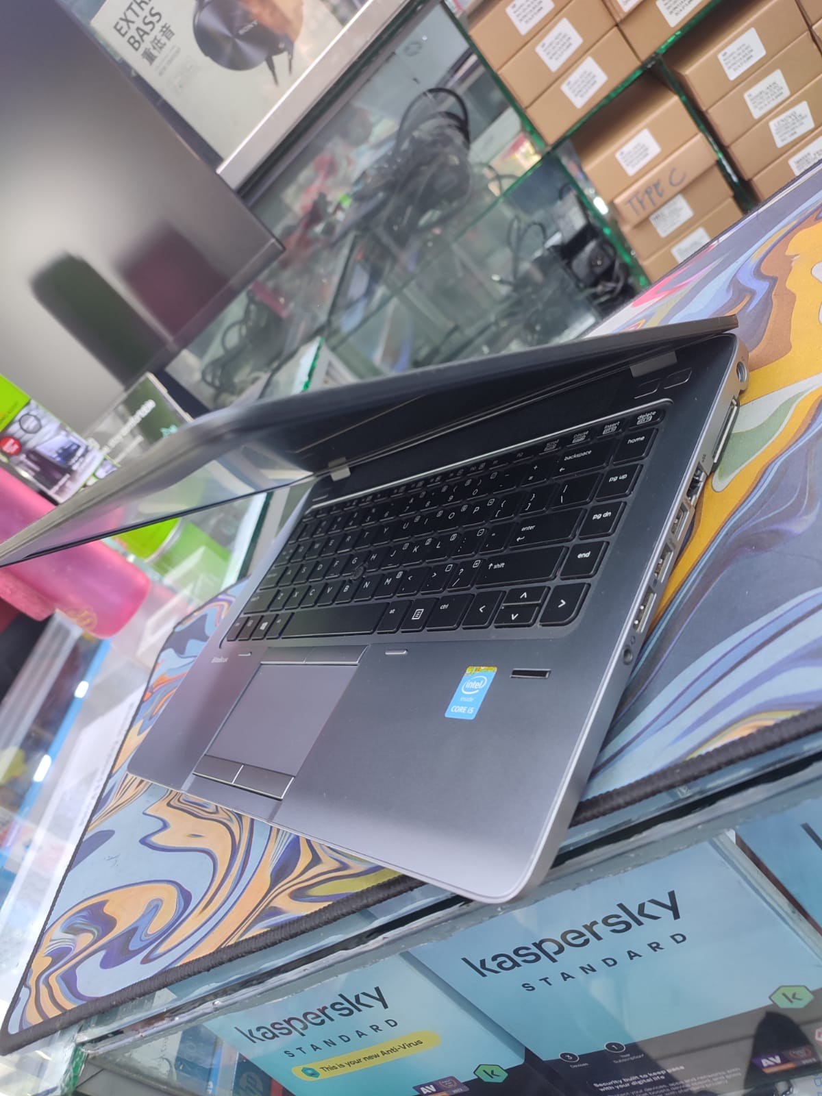 GRADE A HP ELITEBOOK 840 G1 INTEL CORE I5 8GB RAM 256 SSD 14 INCH DISPLAY FULL HD WITH 6 MONTH OF WARANT