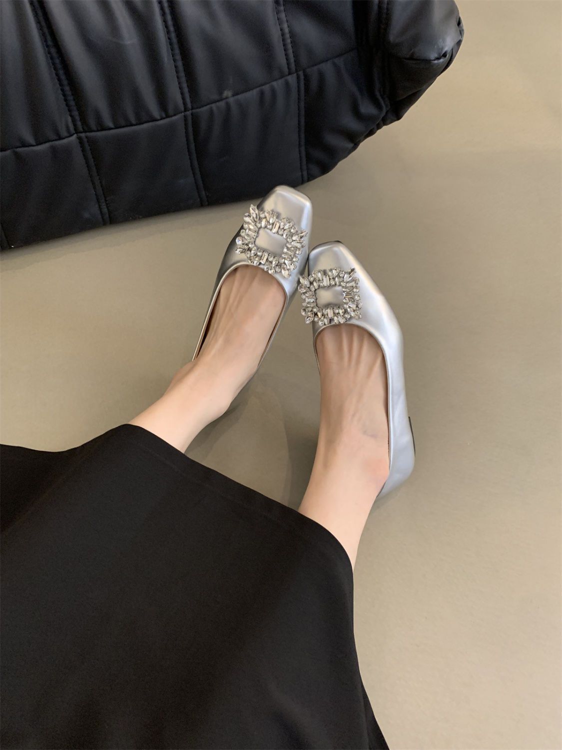 New style fairy wind square head flat bottom single shoes, French style, elegant rhinestone silver color Mary Jane shoes for women.