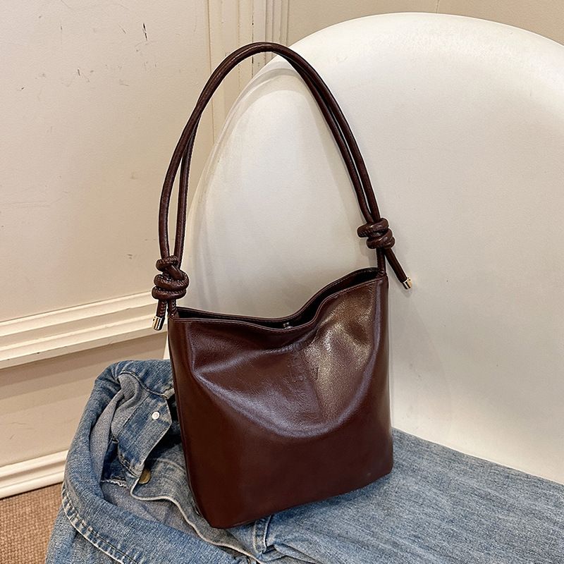 Handheld small square bag - new trendy fashion silver underarm bag - versatile crossbody bag