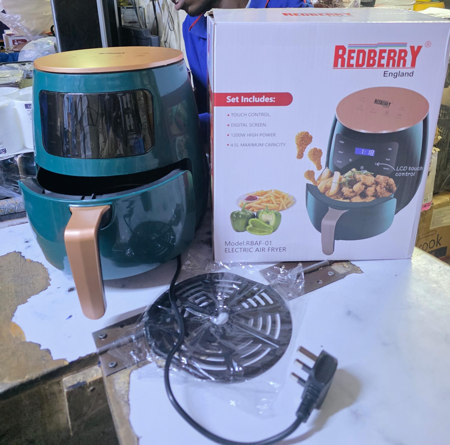 Redberry 4.5L Digital Air Fryer | Oil-Free Healthy Cooking | LED Touch Control & Adjustable Temperature