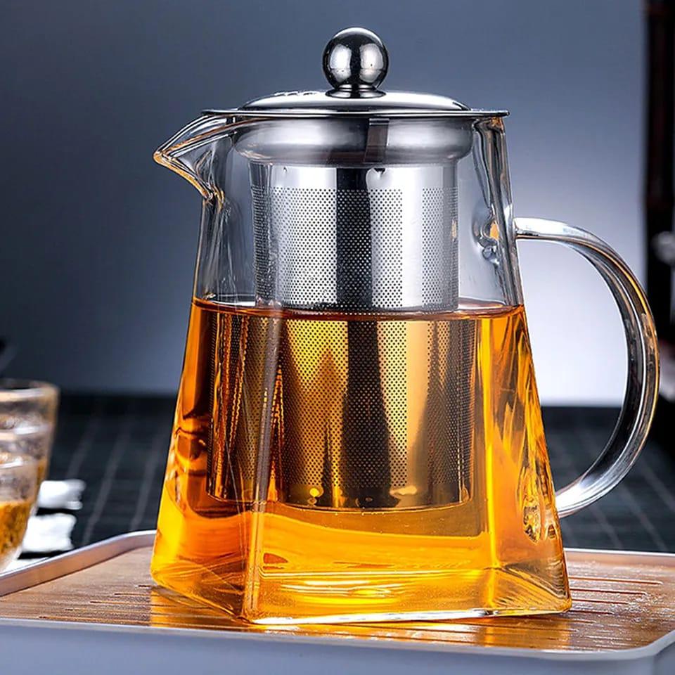 950ml Borosilicate Glass Teapot with Infuser – Nordic Style Heat-Resistant Kettle for Loose Leaf Tea Brewing – Elegant Transparent Design for Safe and Healthy Tea Preparation