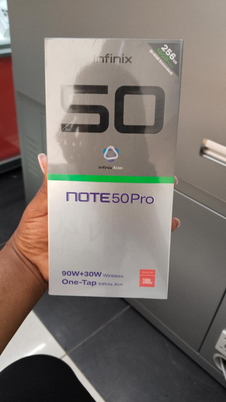 INFINIX NOTE 50PRO 256GB 16GB(8+8) RAM  6.78″ 144Hz display, Helio G100 Ultimate chipset,90W+30W WIRELESS CHARGING 5200 mAh battery, 256 GB storage, one-tap Infinix AI metal frame performance desig