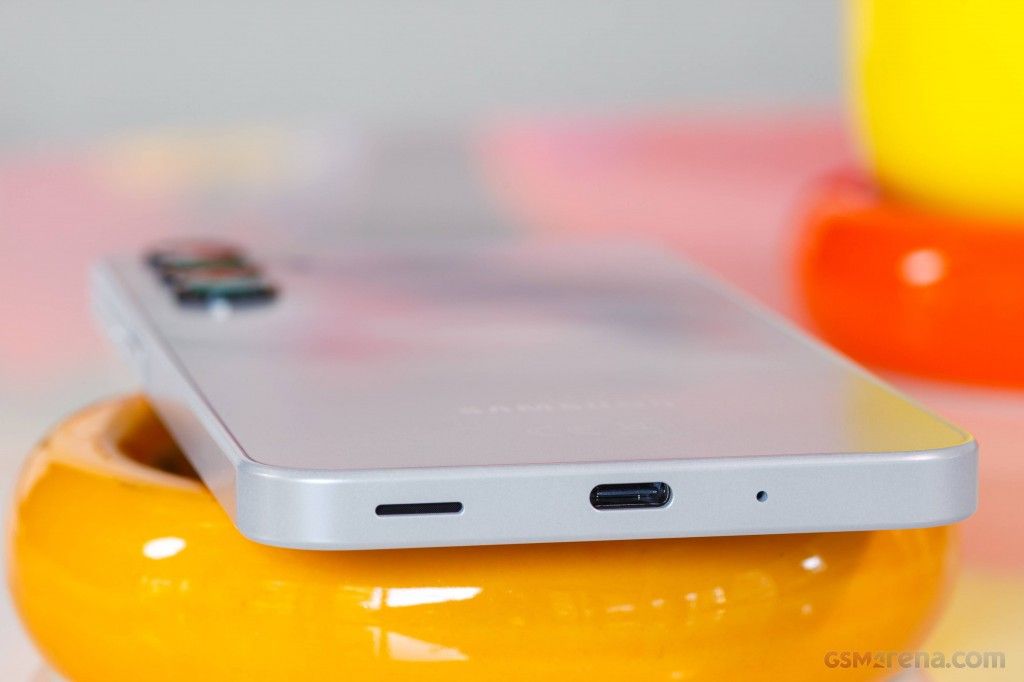 Samsung Galaxy A16, 4GB RAM + 128GB ROM 6.7" HD, Android 14,50MP-Camera, Battery-5000mAh