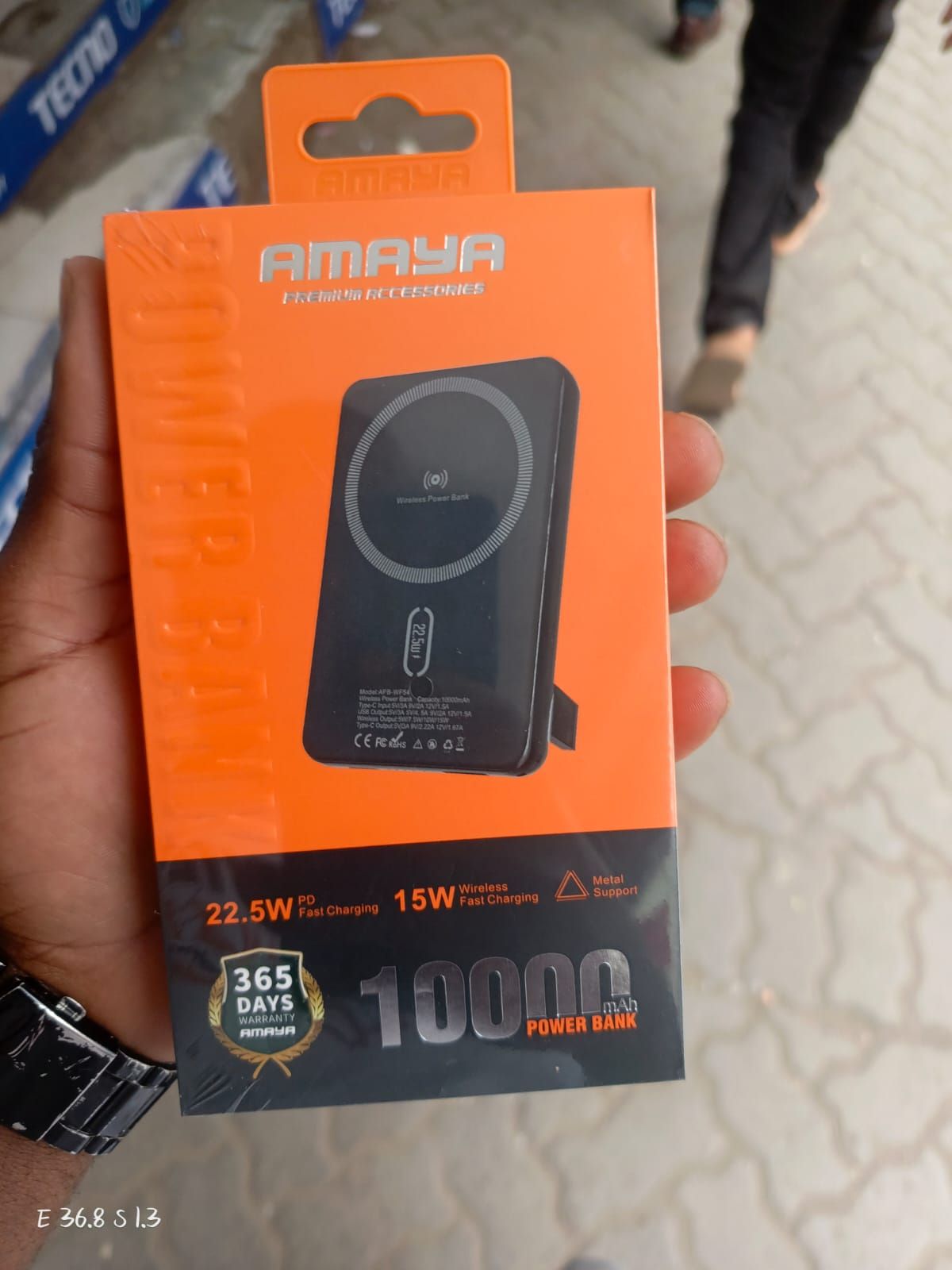 AMAYA  APB-WF54 MAGNETIC POWER BANK, 10,000mAh WIRELESS PORTABLE CHARGER, FAST CHARGING BATTERY PACK WITH USB-C , MAGSAFE FOR, IPHONE AND SUMSUNG S SERIES.