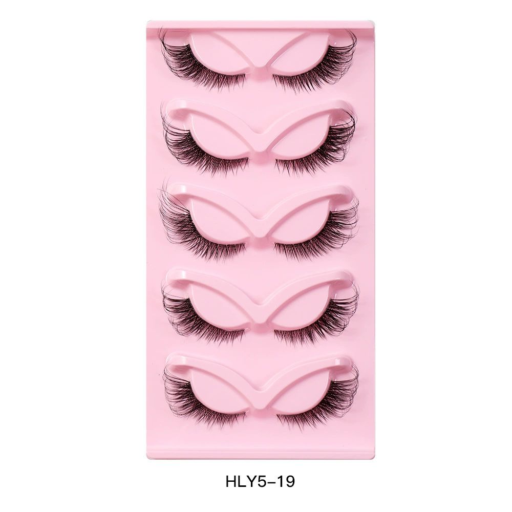 Cat Eye Lashes Natural Look Fox False Eyelashes Gorgeous Wispy & Lightweight Faux Mink Lashes for Doll Eye Makeup 5 Pairs Pack