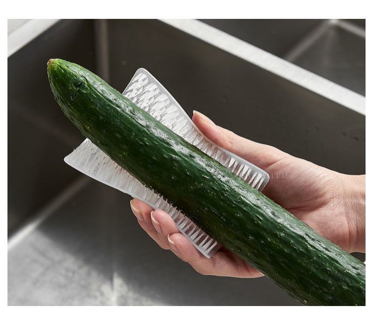 Vegetable Brush, Multifunctional Vegetable Brush,Fruit Brush Silicone Bristles for Deep Cleaning, Ergonomic Finger Grip, Perfect for Fruits Veggies Vegetable(2pcs,Random color）