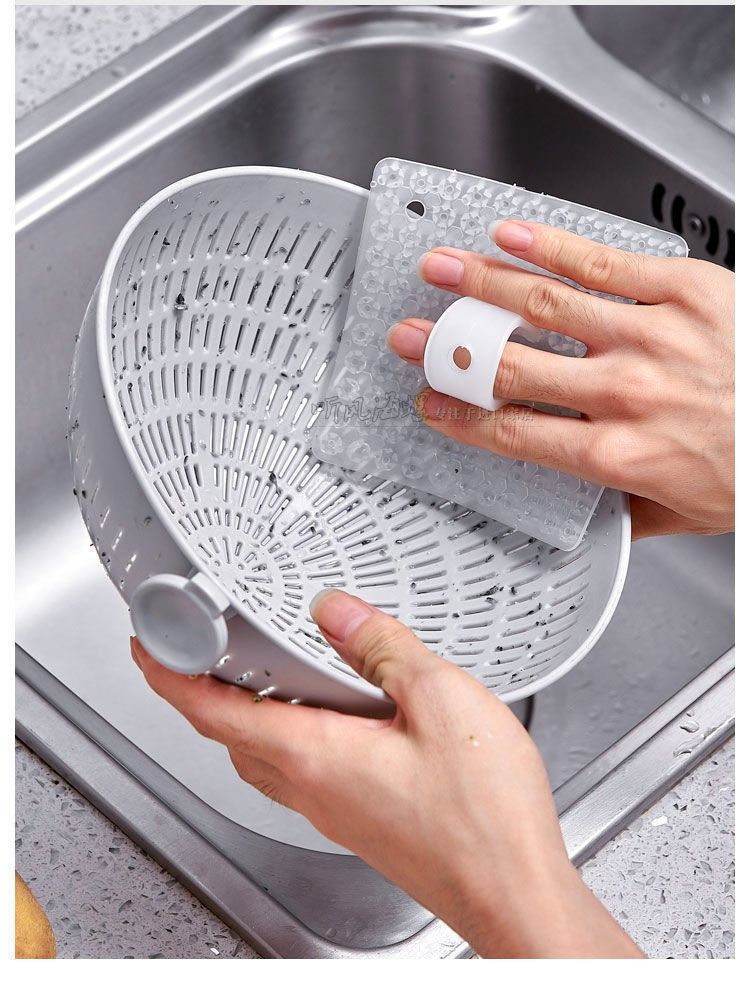 Vegetable Brush, Multifunctional Vegetable Brush,Fruit Brush Silicone Bristles for Deep Cleaning, Ergonomic Finger Grip, Perfect for Fruits Veggies Vegetable(2pcs,Random color）