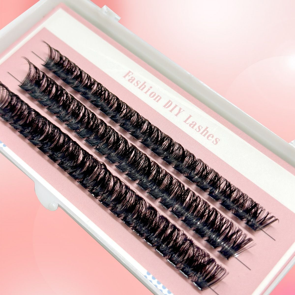 Lash Clusters with Spiky Lash Clusters Volume Eyelash Clusters 10-18MM Thick Individual Lashes D Curl Cluster Eyelash Extensions 3D DIY Lash Extension at Home