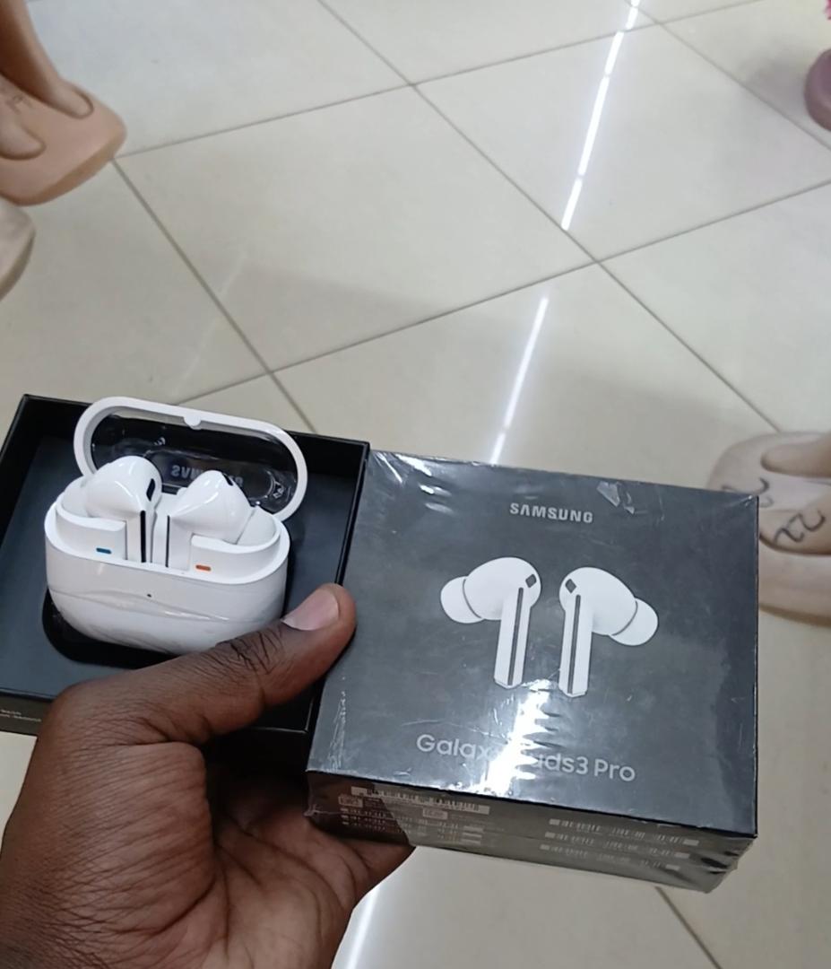 Samsung Galaxy Buds 3 Pro