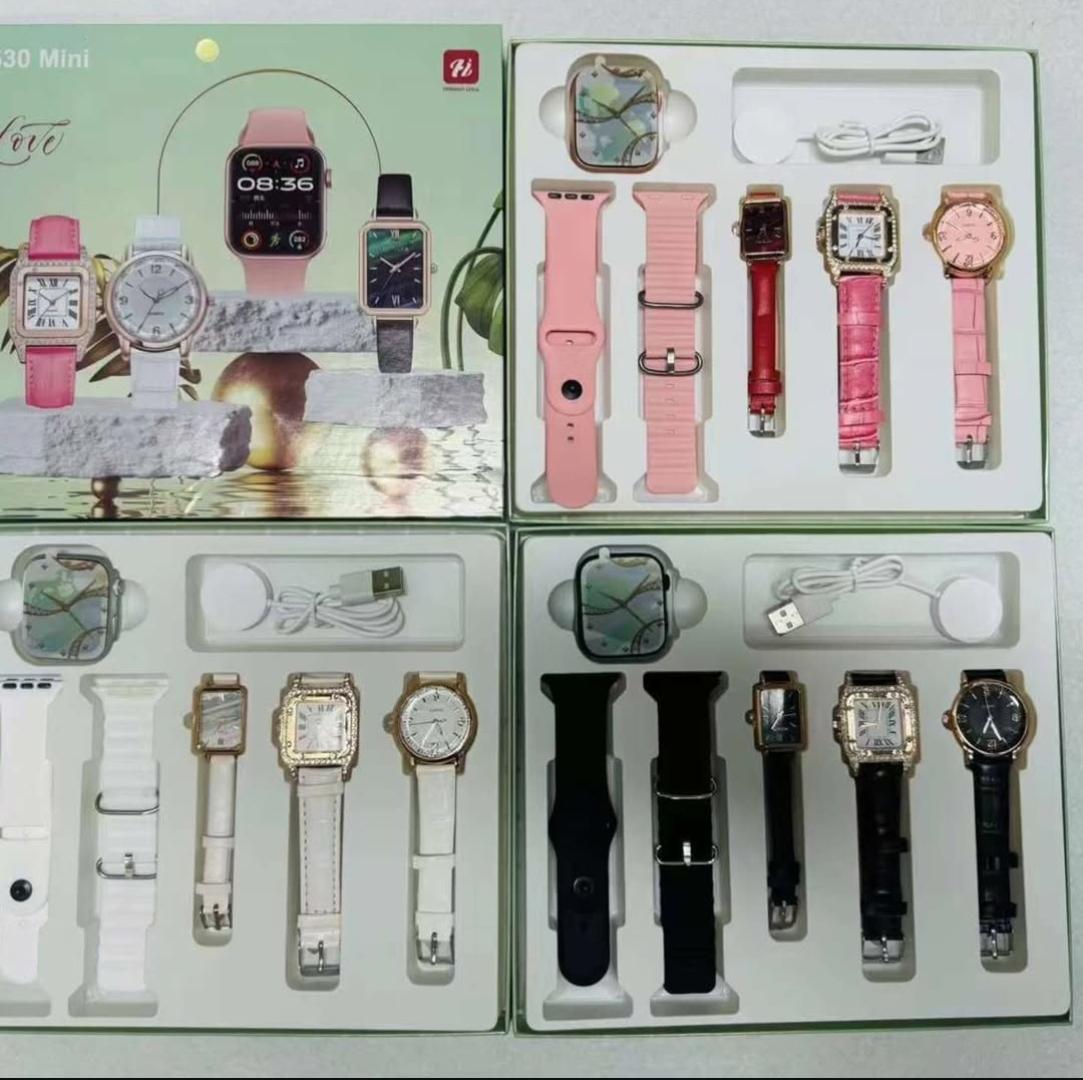 i530 Mini Smartwatch Gift Set With 3 Wrist Watches & 2 Straps
