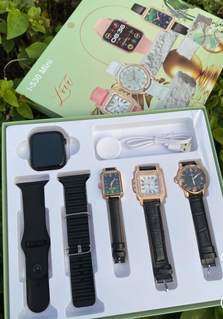 i530 Mini Smartwatch Gift Set With 3 Wrist Watches & 2 Straps