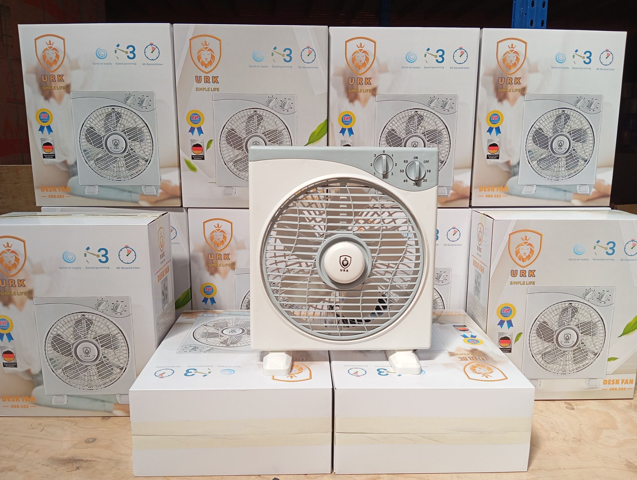 NEW URK-202 DESK & Table fan  With 3 Speeds