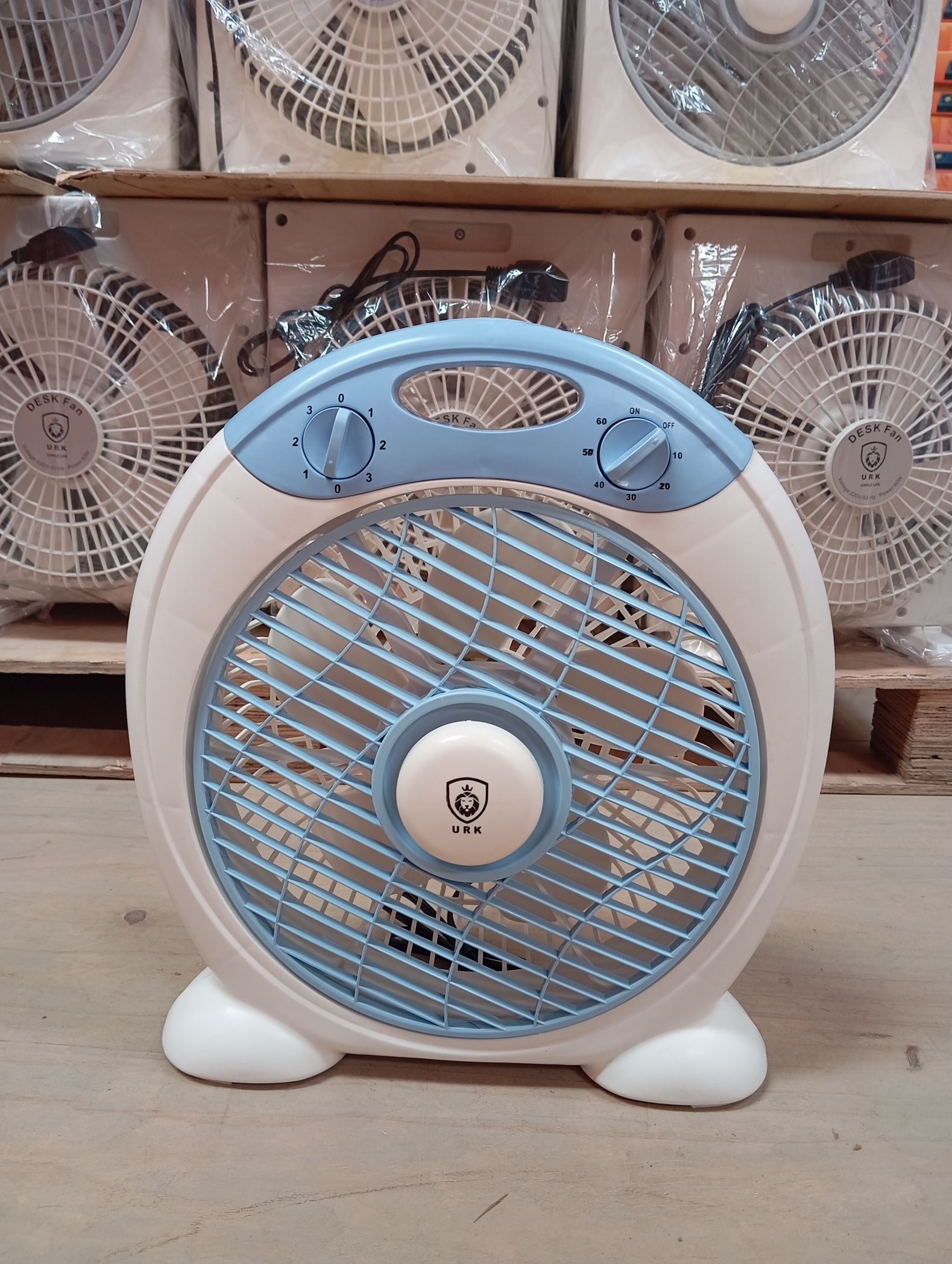 NEW URK-201 DESK & Table fan  With 3 Speeds