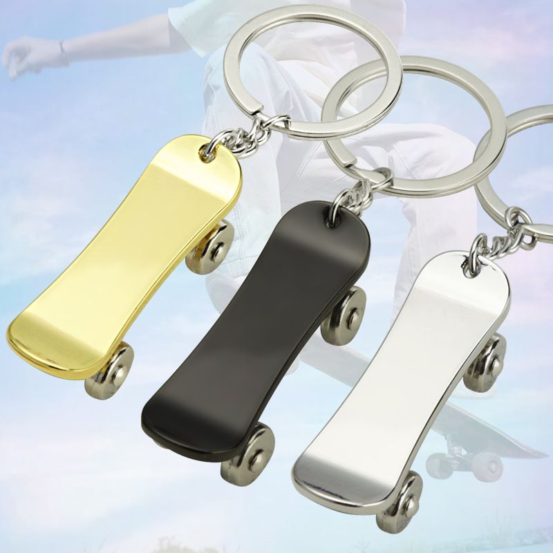 Mini Metal Scooter Keychain,Creative Skateboard Style Key Ring,Bag Charm Gift for Skateboard Scooter Lovers Pendant.Suitable for car keys or briefcase keychains