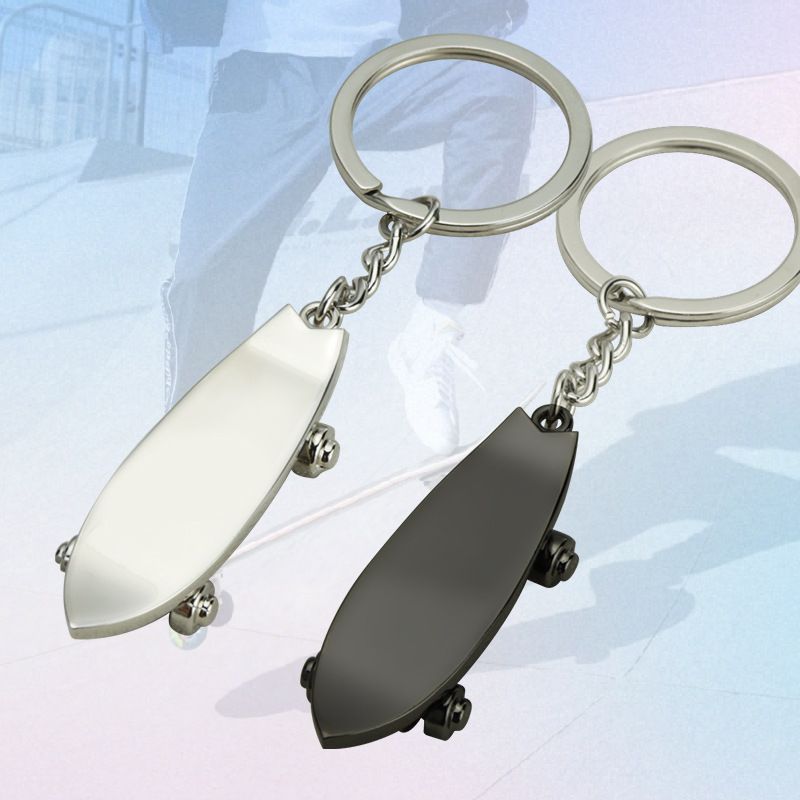 Mini Metal Scooter Keychain,Creative Skateboard Style Key Ring,Bag Charm Gift for Skateboard Scooter Lovers Pendant.Suitable for car keys or briefcase keychains