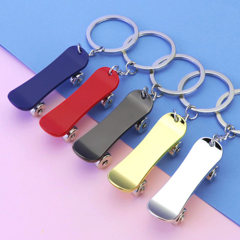 Mini Metal Scooter Keychain,Creative Skateboard Style Key Ring,Bag Charm Gift for Skateboard Scooter Lovers Pendant.Suitable for car keys or briefcase keychains