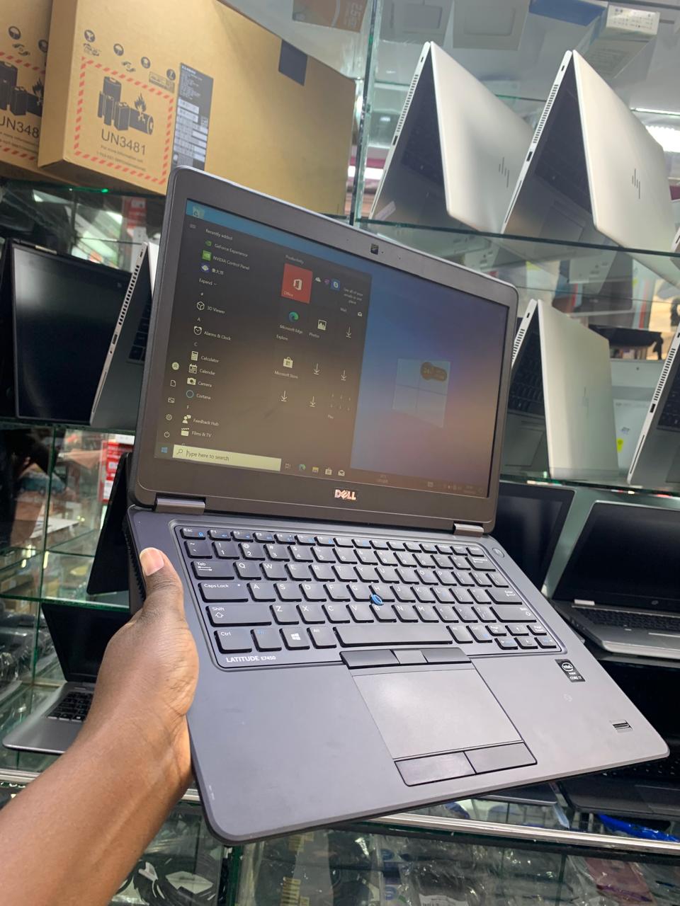 GRADE A DELL LATITUDE E7450 INTEL CORE I7 5TH GEN 8GBRAM 256SSD 14" DISPLAY SPEED OF 2.3GHz To 2.8GHz WITH 6 MONTH WARANT