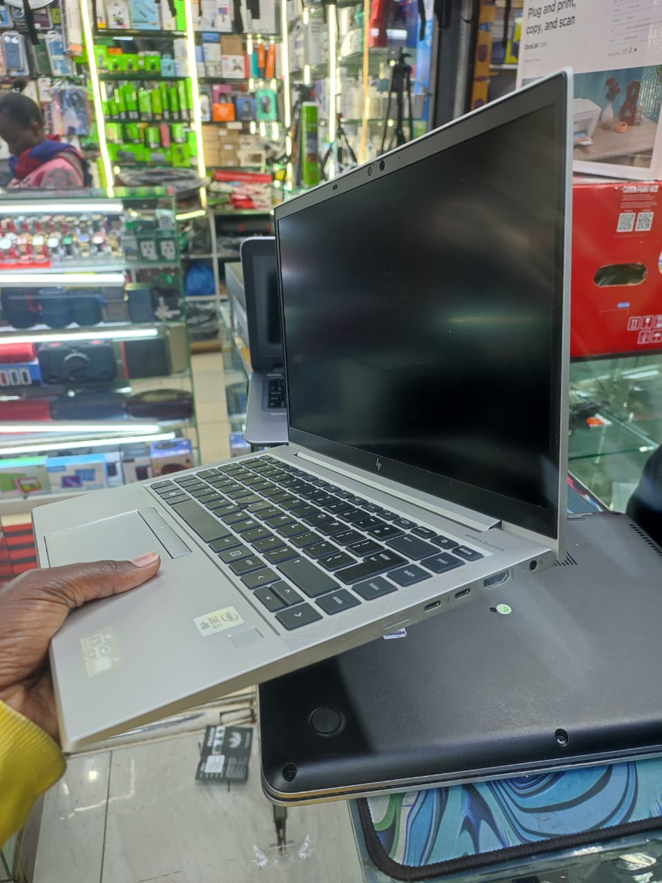GRADE A EX UK HP ELITEBOOK 840 G7 INTEL COI5 10TH GENERATION  8GB RAM 256SSD 13'DISPLAY 6MONTH WARANT