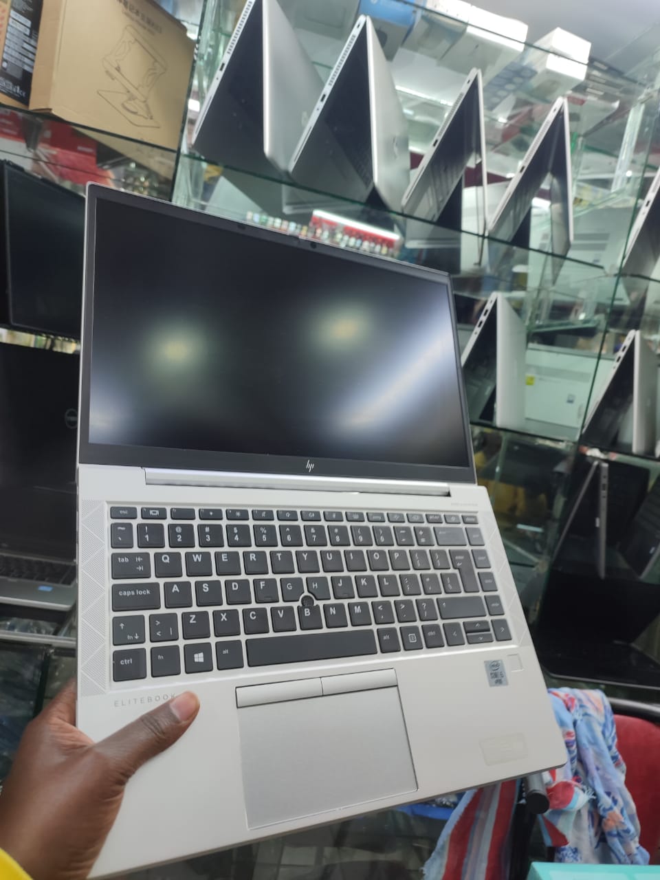 GRADE A EX UK HP ELITEBOOK 840 G7 INTEL COI5 10TH GENERATION  8GB RAM 256SSD 13'DISPLAY 6MONTH WARANT