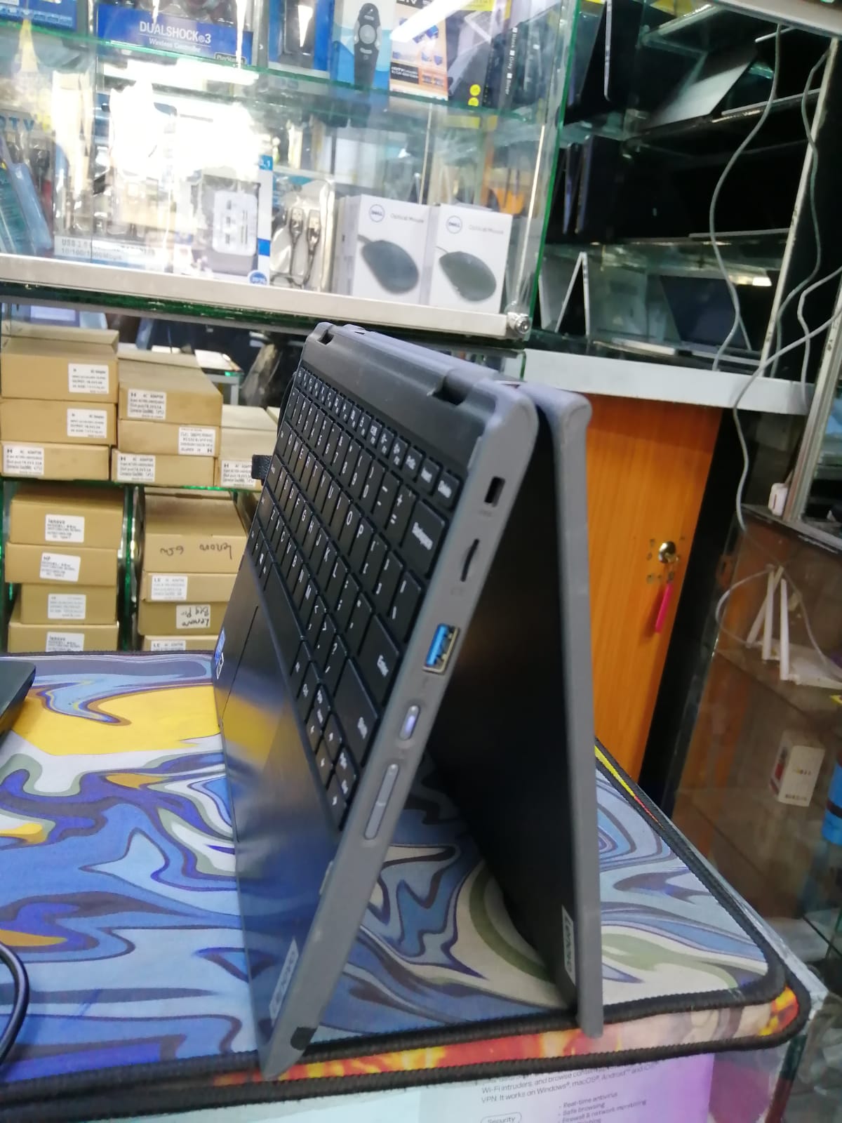 GRADE A LAPTOP LENOVO 300E 2ND GEN X360 INTEL CELERON N4100 TOUCH SCREEN 4GB RAM 128SSD WINDOWS 11 6 MONTH OF WARANT