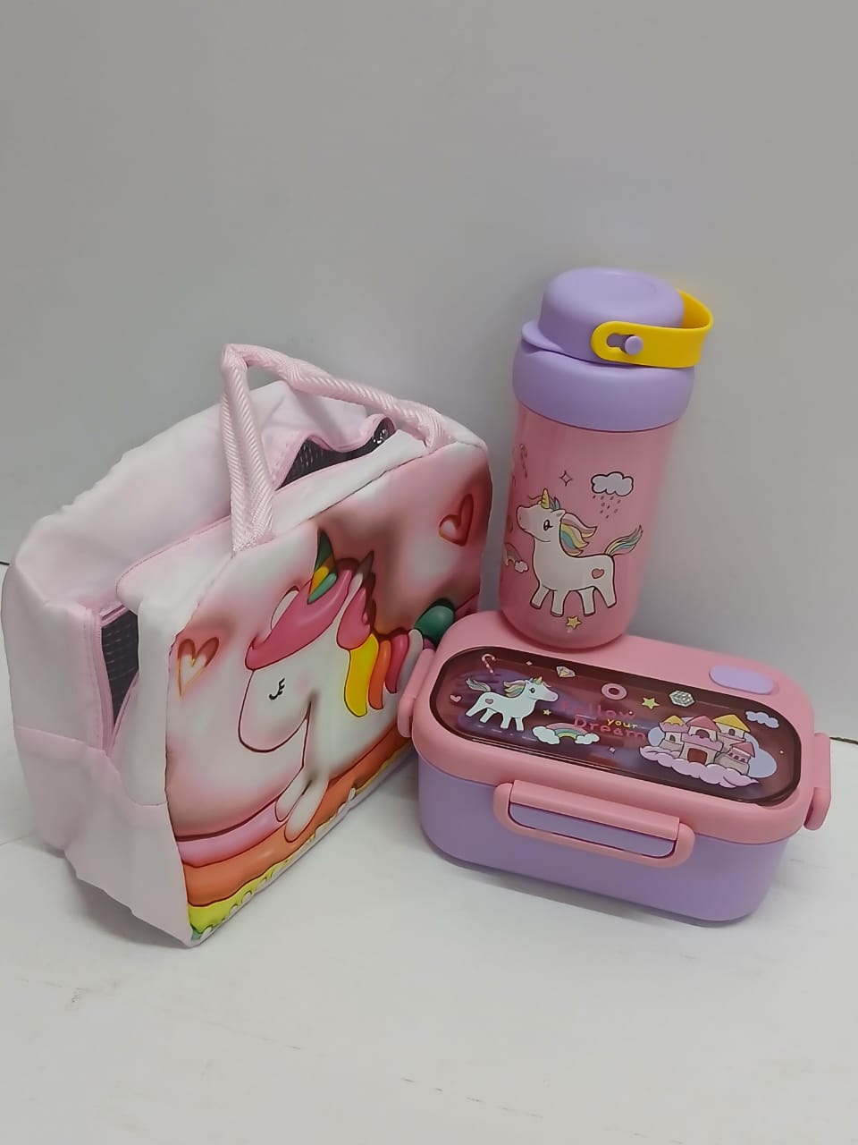 Kids Lunch Set with Insulated Bag, Includes Water Bottle and Snack Dish, Durable and Practical, Perfect for School, Picnics, Travel, Portable and Fun for Children