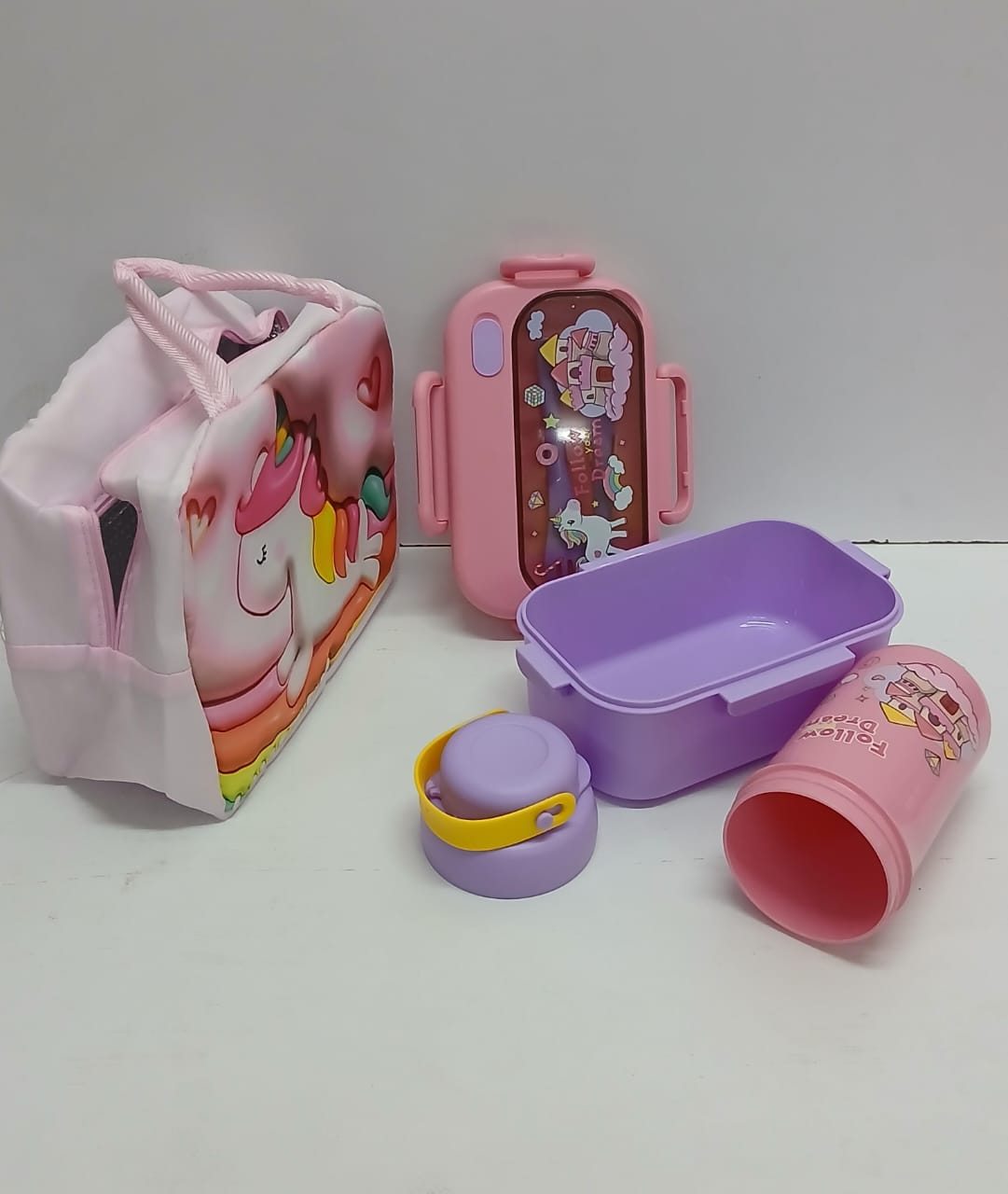 Kids Lunch Set with Insulated Bag, Includes Water Bottle and Snack Dish, Durable and Practical, Perfect for School, Picnics, Travel, Portable and Fun for Children