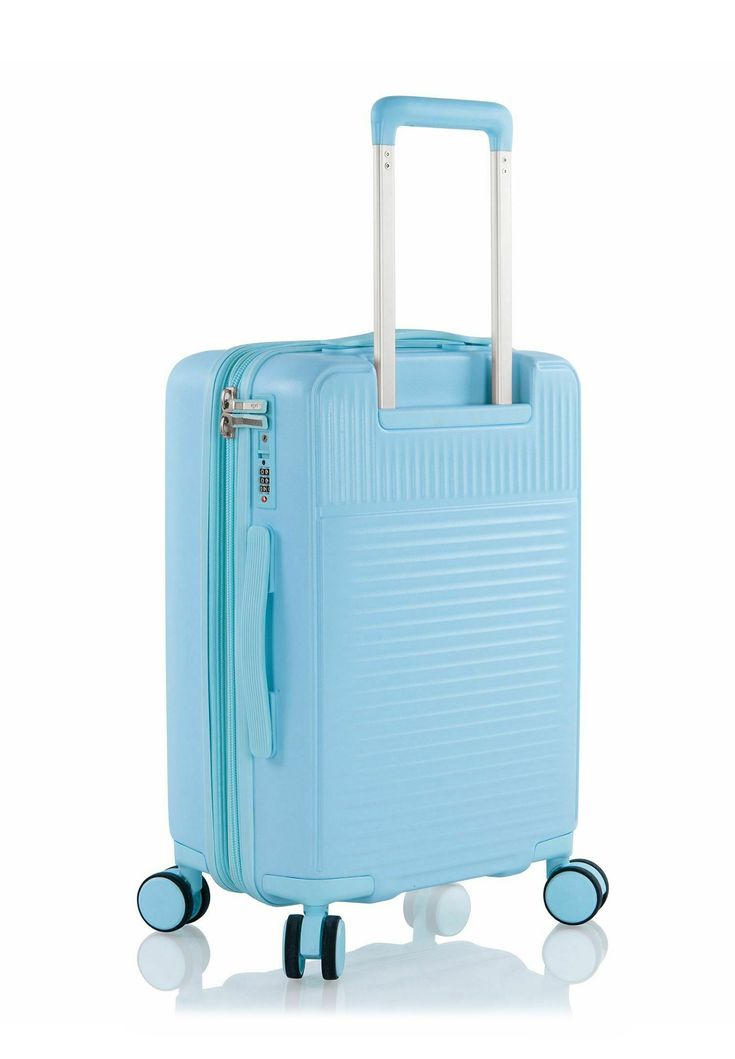 SUITCASE - RUBBER UNBREAKABLE LARGE BLUE 23KG  Luxurious High Quality Travel bag. Made of durable Polypropylene material. Lightweight and easy to transport.