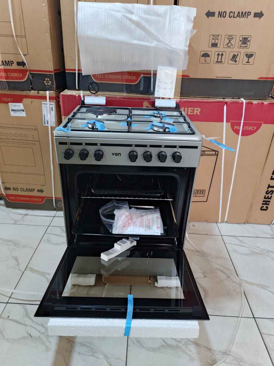 Von 60x55 Free Standing Cooker – 3 Gas + 1 Electric Hotplate, Electric Oven, Auto-Ignition