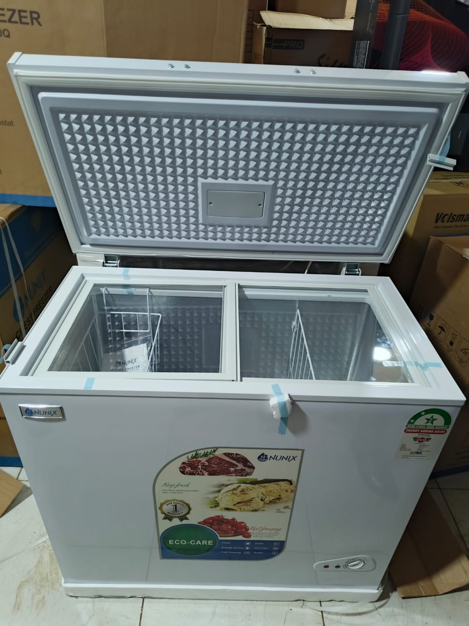 “Nunix 150 L Chest Freezer – Energy‑Saving EcoCare + FREE Fridge Guard”