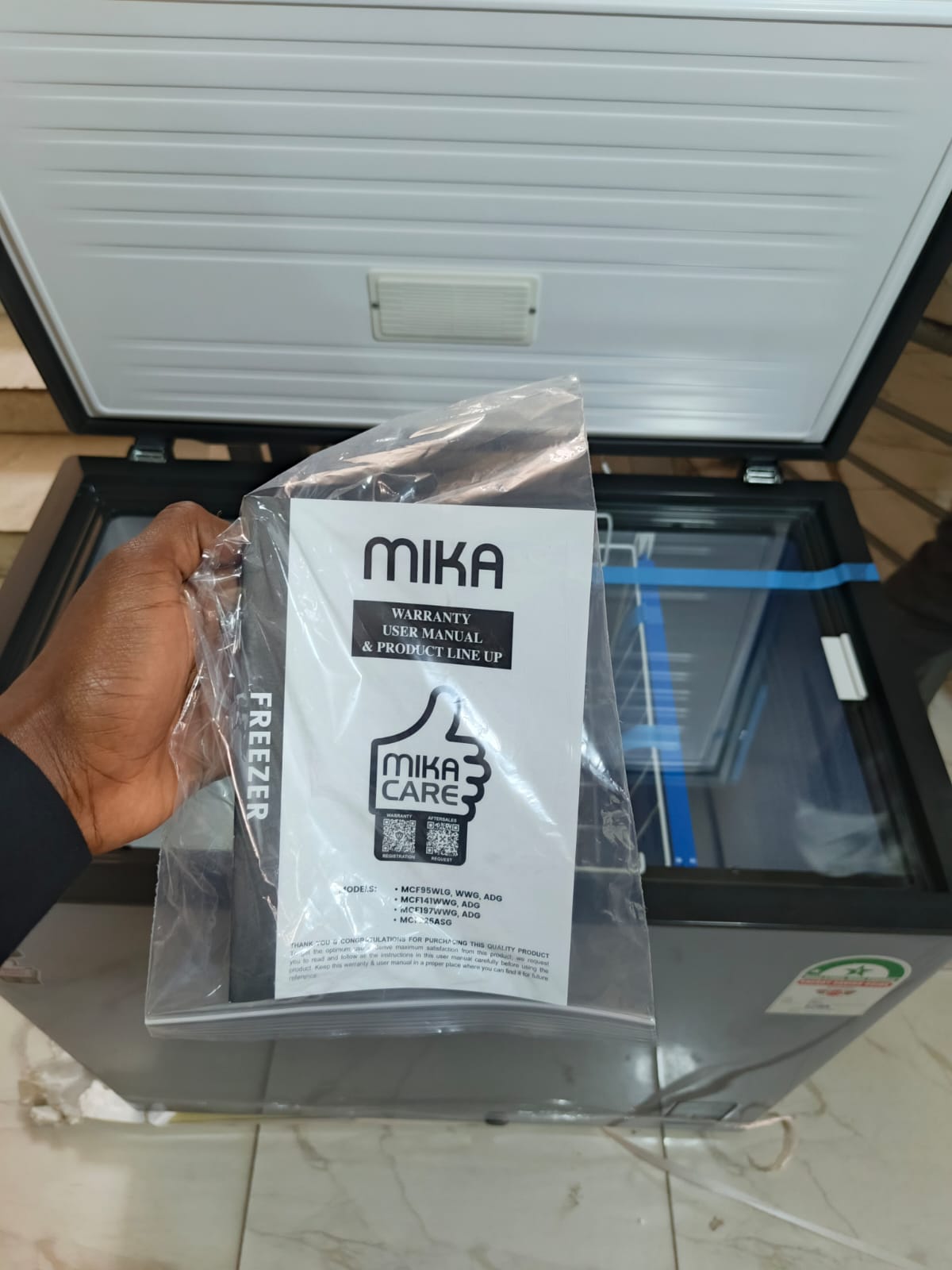 Mika 197L Chest Freezer with Cool Pack & Turbo Freezer – Energy Efficient & Fast Cooling
