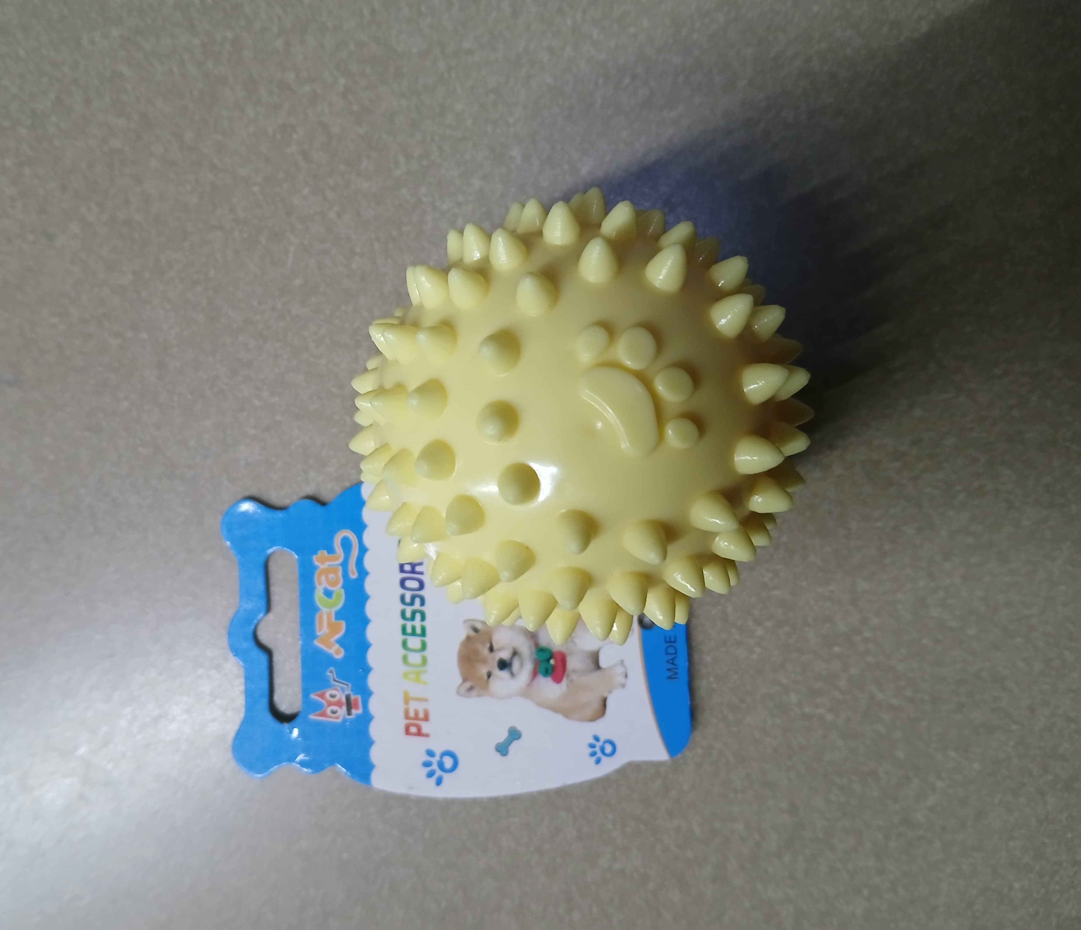 Durable Spiky Pet Toy Fun Ball Accessory(Dogs/Cats) to Help Stimulate your Pet's gums and Keep them Engaged for both Indoors and Outdoors.
