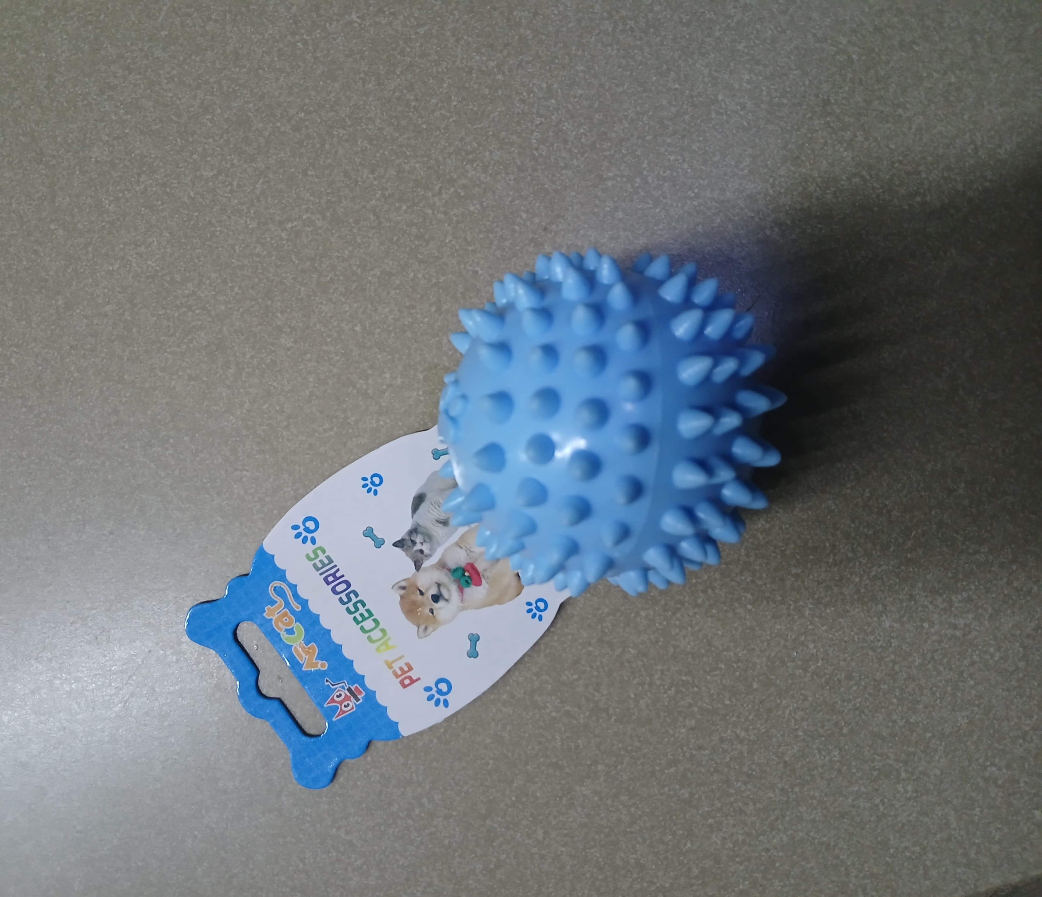 Durable Spiky Pet Toy Fun Ball Accessory(Dogs/Cats) to Help Stimulate your Pet's gums and Keep them Engaged for both Indoors and Outdoors.