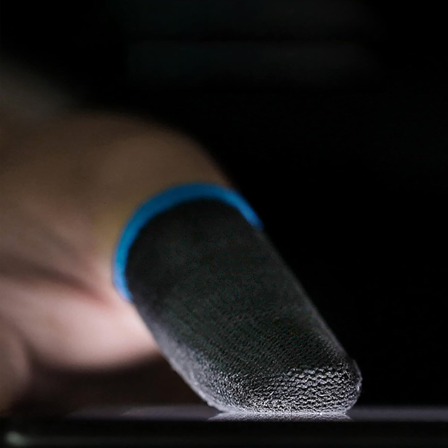 Finger Protectors Finger Sleeve Gaming 10/20 Pcs High Sensitivity Finger Sleeves for Mobile Gaming Anti-sweat Thumb Sleeves Gaming Mobile, Breathable Finger Gloves for Mobile Game Competition