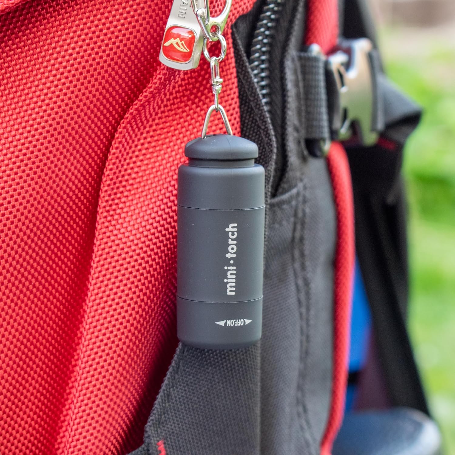 Mini Keychain Flashlight, Pocket LED Flashlight Portable Torch USB Rechargeable for Outdoor Camping Party, Black